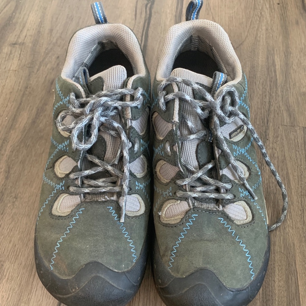 Keen hiking boots